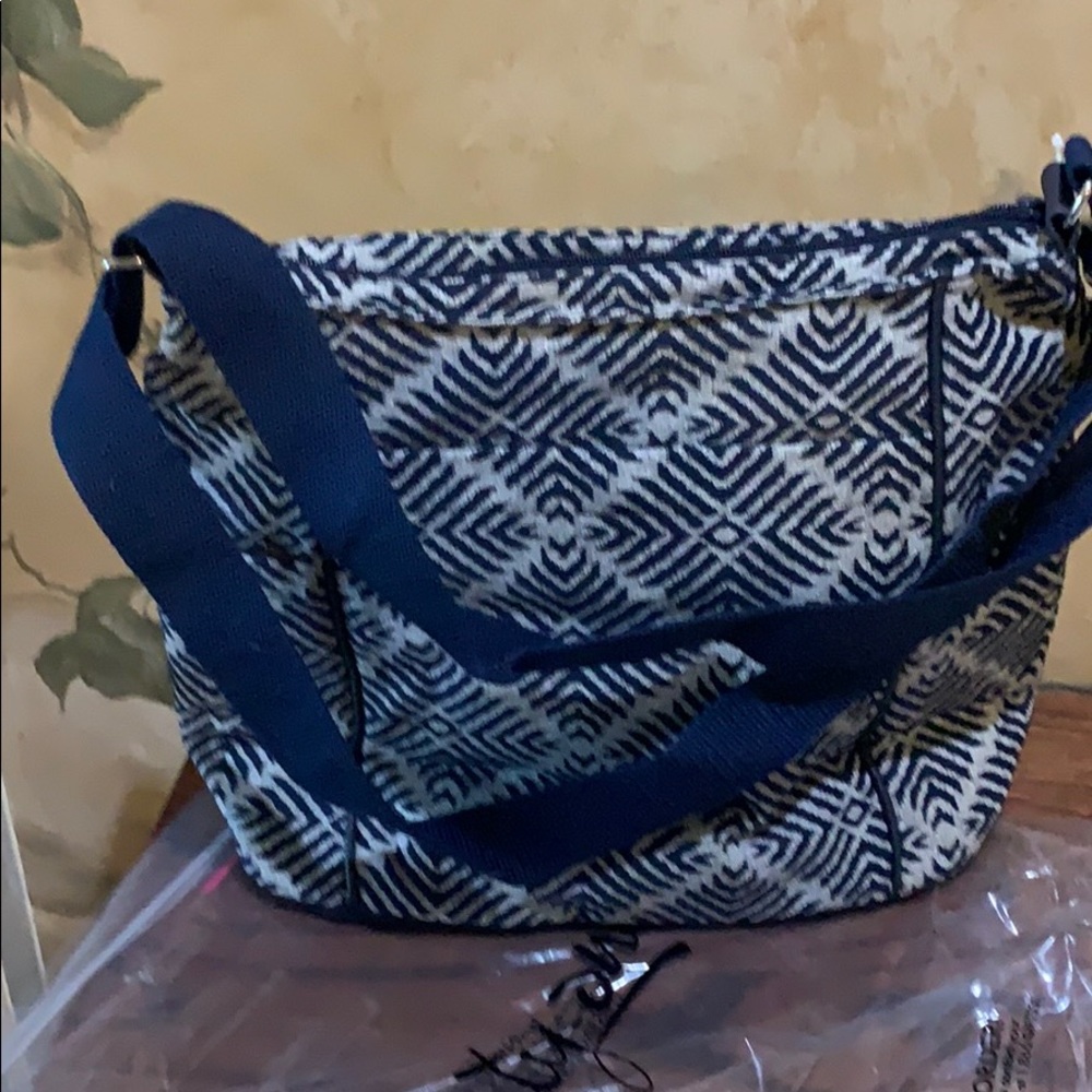 Thirty one casual carry all